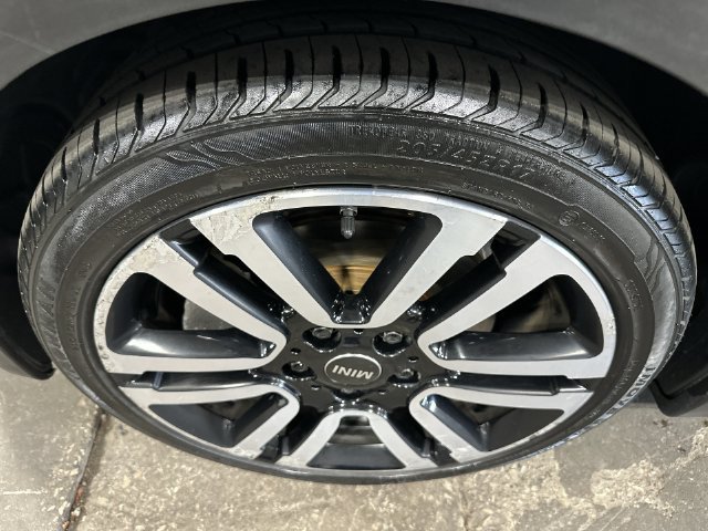 Used 2019 MINI Cooper S w/ Premium Package FWD image 23
