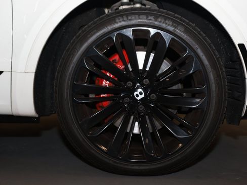 Used 2021 Bentley Bentayga Speed image 27