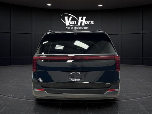Used 2026 Kia Carnival SX Prestige FWD image 6