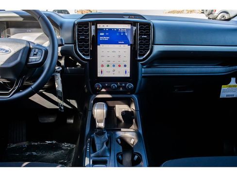 Used 2025 Ford Ranger XLT w/ FX4 Off-Road Package image 14