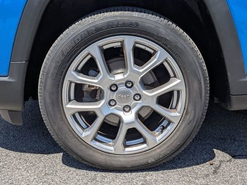 Used 2022 Jeep Compass Latitude AWD/4WD image 26