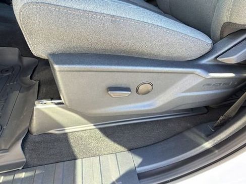 New 2026 Ford F250 XLT w/ XLT Premium Package image 24