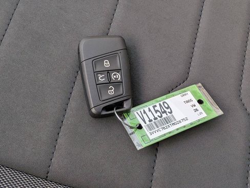 New 2026 Volkswagen Taos SE AWD/4WD image 17