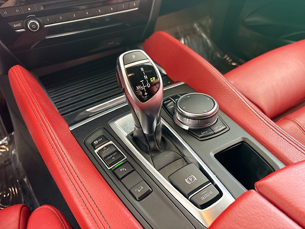 Used 2018 BMW X6 xDrive40i AWD/4WD image 44