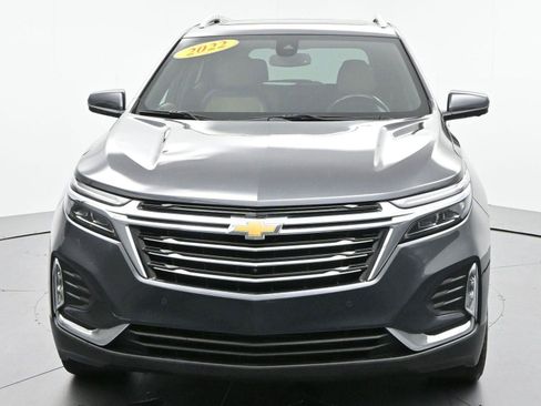 Used 2022 Chevrolet Equinox Premier FWD image 2
