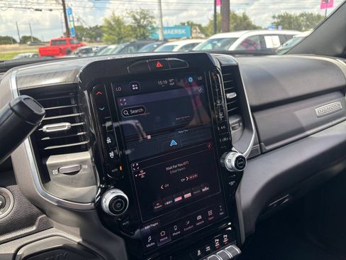 Used 2025 RAM 2500 Big Horn AWD/4WD image 21