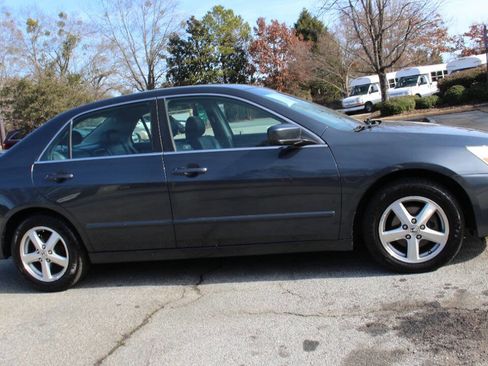 Used 2004 Honda Accord EX image 9