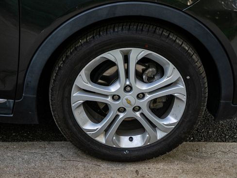 Used 2019 Chevrolet Bolt LT image 14