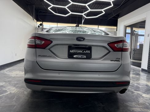 Used 2013 Ford Fusion SE image 4