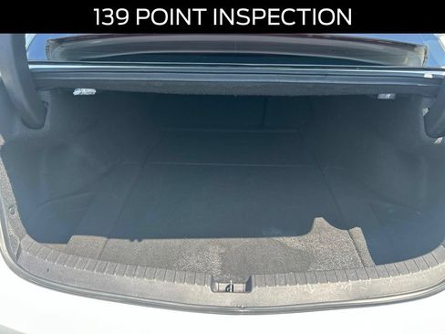 Used 2018 Acura TLX FWD image 5