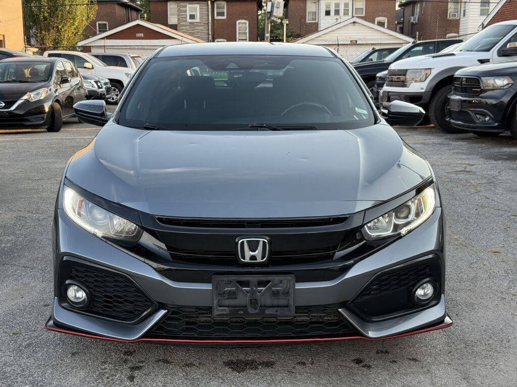 Used 2019 Honda Civic Sport image 2