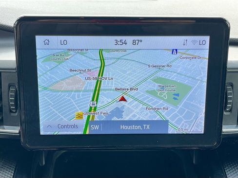 Used 2023 Ford Explorer ST-Line w/ Class IV Trailer Tow Package image 13