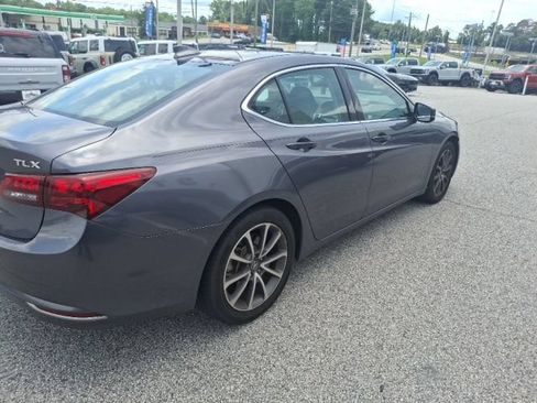 Used 2017 Acura TLX V6 FWD image 6