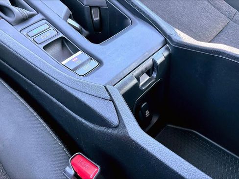 Used 2024 Honda Accord EX image 33