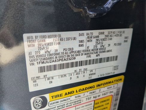 Certified 2023 Ford Expedition Limited image 29