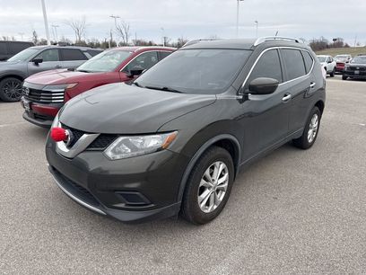 Used 2016 Nissan Rogue SV