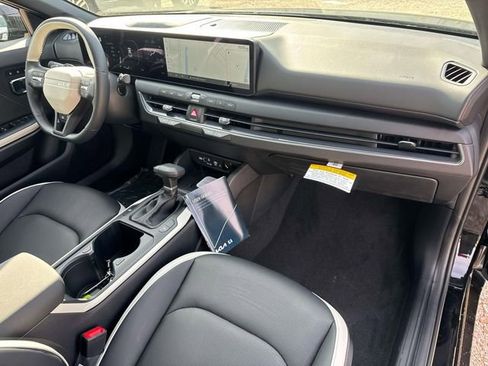 New 2026 Kia K4 GT-Line image 15