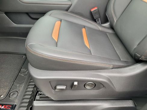 New 2026 GMC Sierra 1500 AT4 image 13