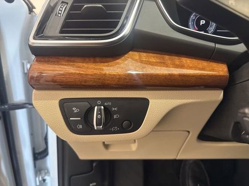 Used 2023 Audi Q5 2.0T Premium Plus w/ Premium Plus Package image 11