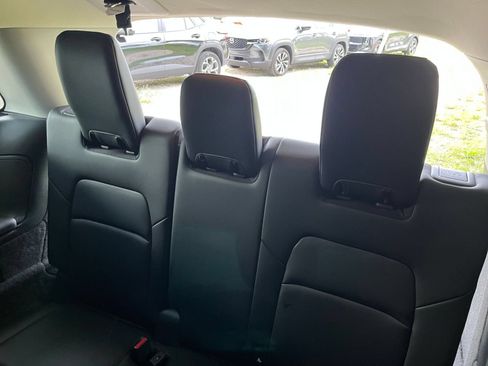 Used 2026 Nissan Pathfinder SL FWD image 29