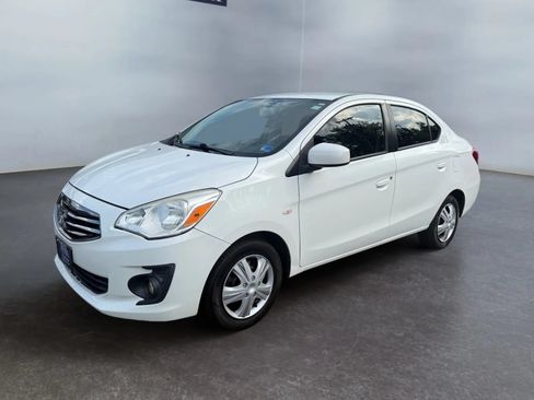 Used 2018 Mitsubishi Mirage G4 ES FWD image 1