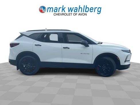 Certified 2024 Chevrolet Blazer LT w/ Redline Edition FWD image 9