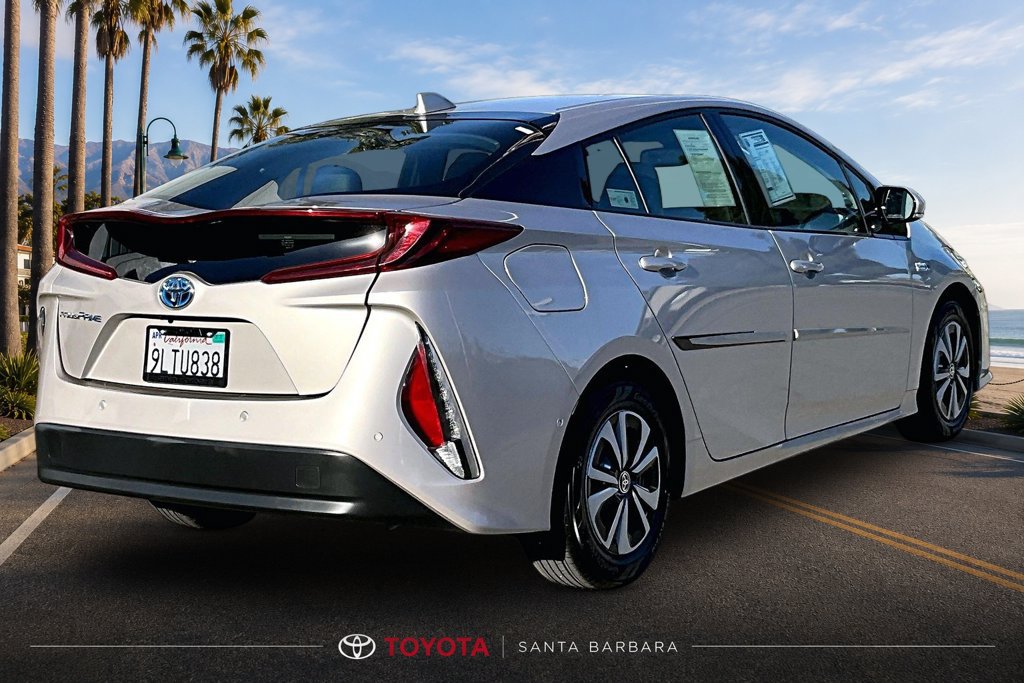 Certified 2019 Toyota Prius Prime Advanced FWD image 5