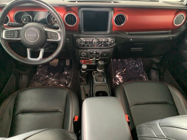 Used 2023 Jeep Gladiator Rubicon w/ Cold Weather Group AWD/4WD image 2