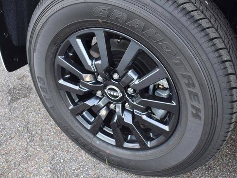 New 2026 Nissan Armada SV image 10