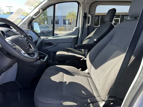 Used 2018 Ford Transit 350 XLT image 11