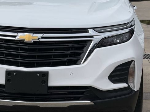 Used 2024 Chevrolet Equinox LT FWD image 9