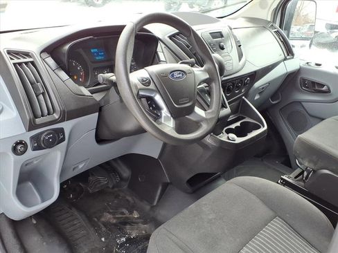 Used 2019 Ford Transit 250 130 Low Roof w/ Exterior Upgrade Package image 10