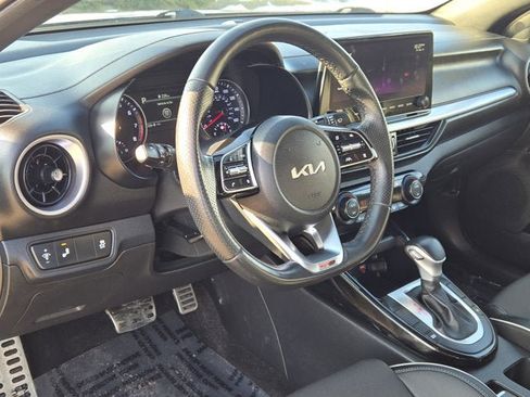 Used 2022 Kia Forte GT-Line w/ GT-Line Technology Package image 18