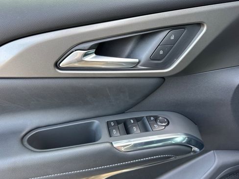 New 2026 Chevrolet Traverse LT w/ Midnight/Sport Edition image 11