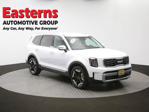 Used 2023 Kia Telluride S FWD image 51
