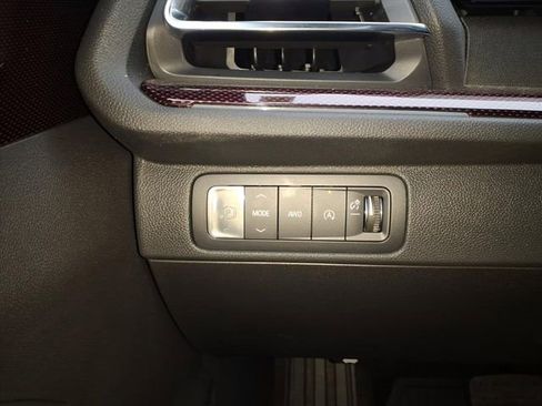 New 2026 Chevrolet Traverse RS image 14