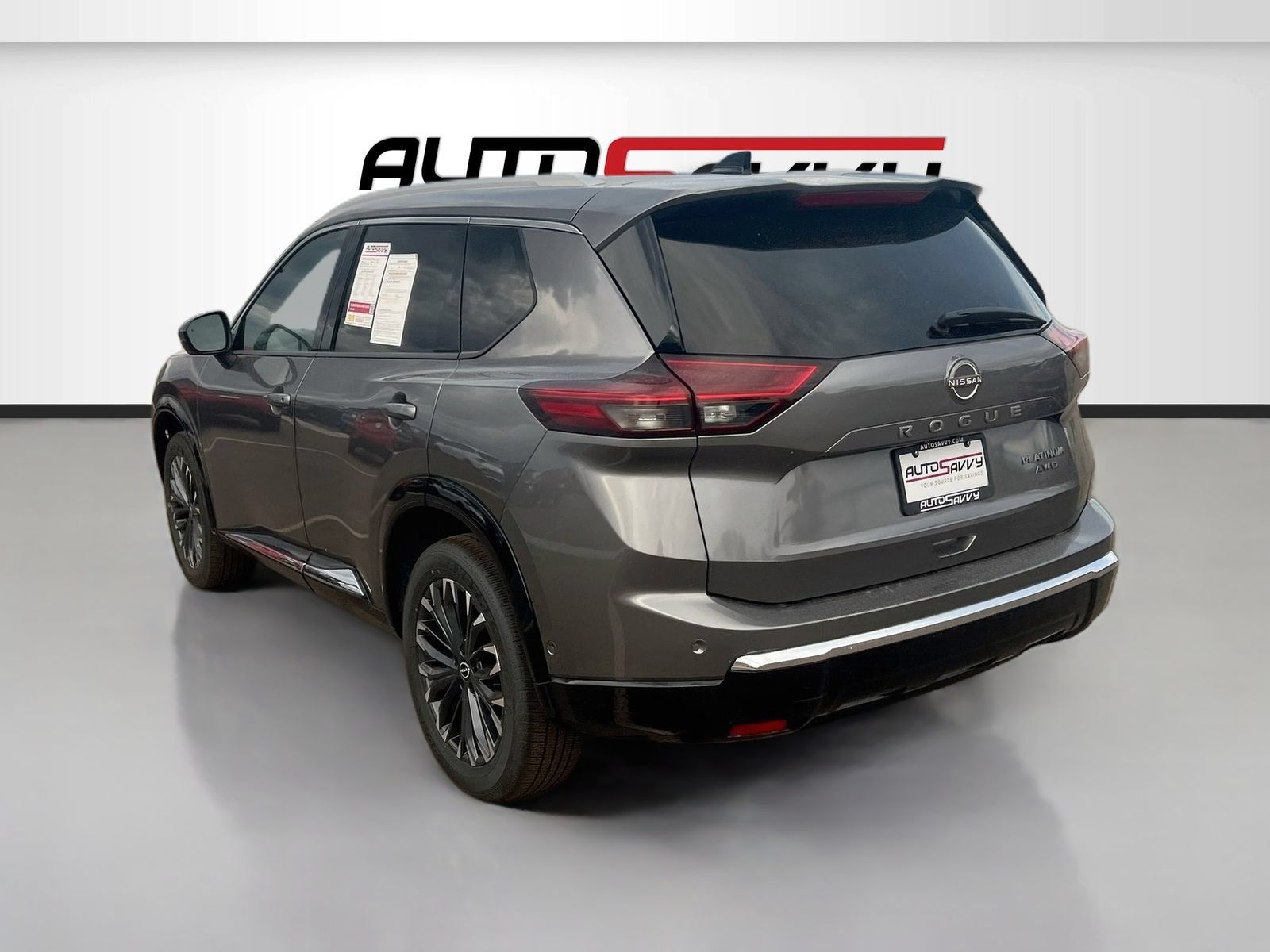 Used 2026 Nissan Rogue Platinum w/ Platinum Premium Package AWD/4WD image 5