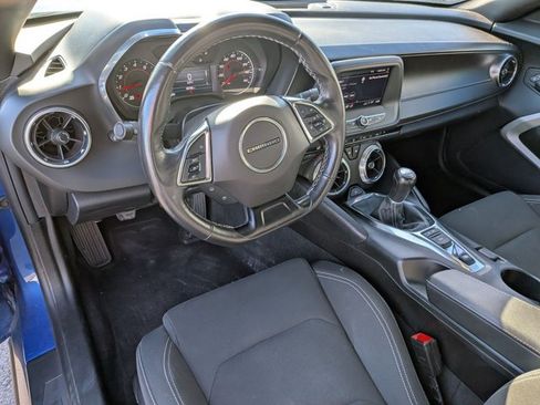 Used 2023 Chevrolet Camaro LT RWD image 10