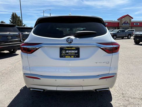 Used 2019 Buick Enclave Avenir w/ Avenir Technology Package AWD/4WD image 4