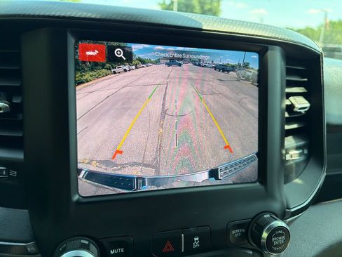 Used 2022 RAM 1500 Big Horn AWD/4WD image 20
