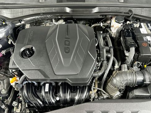 Used 2025 Hyundai Sonata SEL FWD image 31