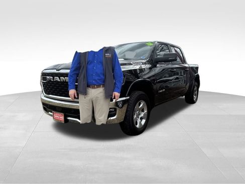 Used 2025 RAM 1500 Big Horn image 38