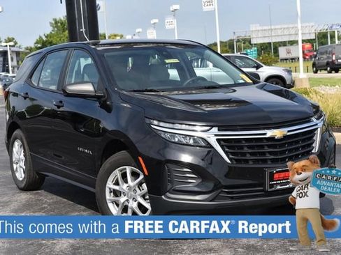 Used 2024 Chevrolet Equinox LS FWD image 2