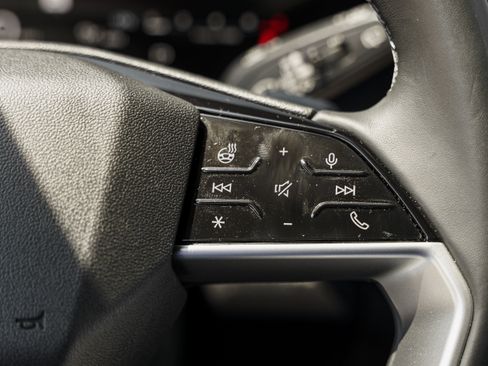 Certified 2025 Audi Q5 Premium AWD/4WD image 16