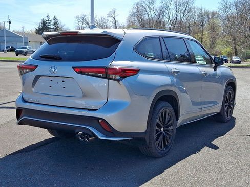 Used 2023 Toyota Highlander XSE image 26