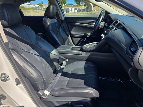 Used 2019 Honda Insight Touring image 18