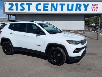 Used 2024 Jeep Compass Latitude