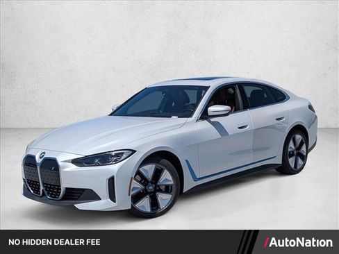 Certified 2023 BMW i4 eDrive40 RWD image 1