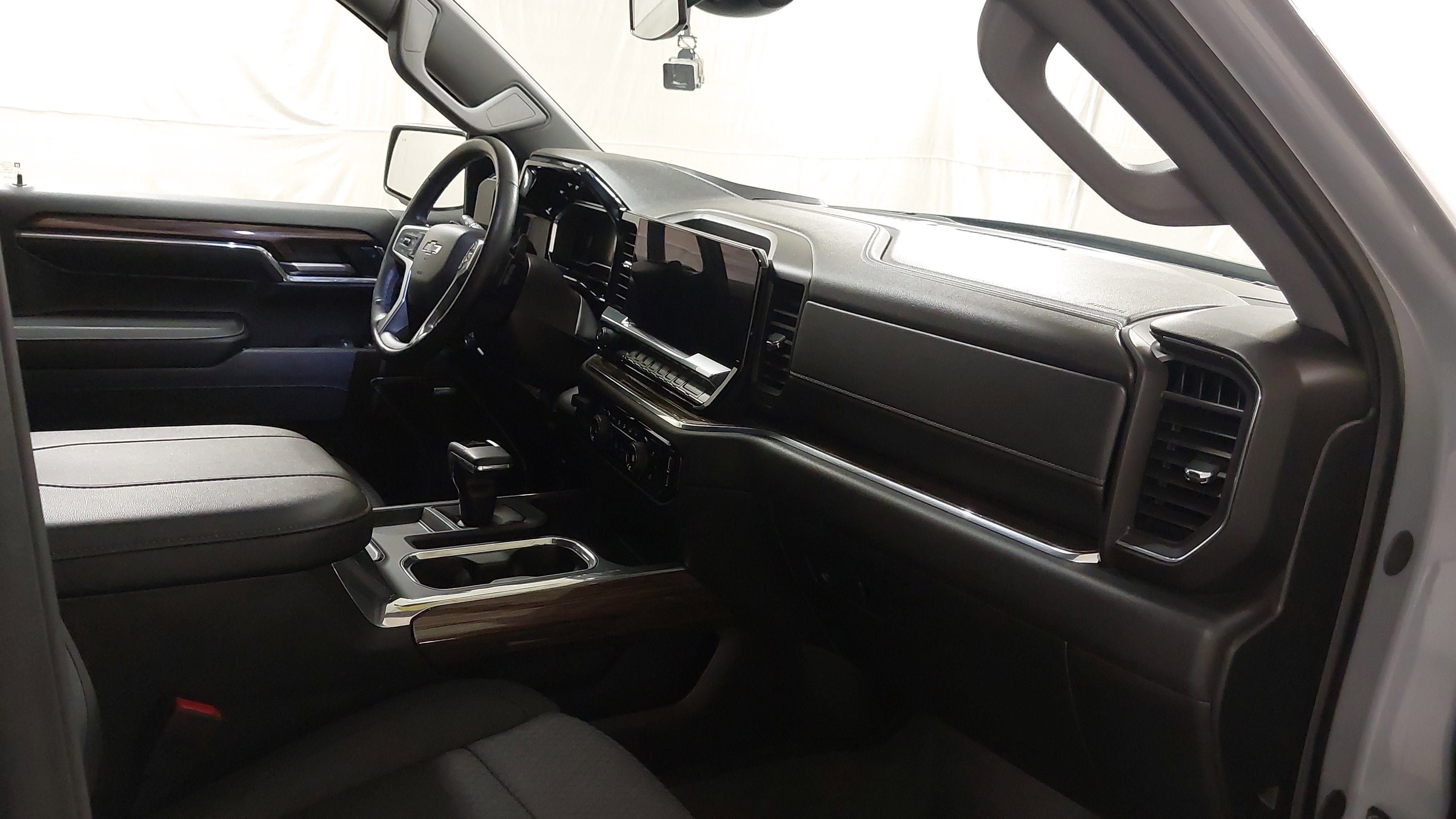 Used 2024 Chevrolet Silverado 1500 RST w/ All Star Edition Plus AWD/4WD image 28