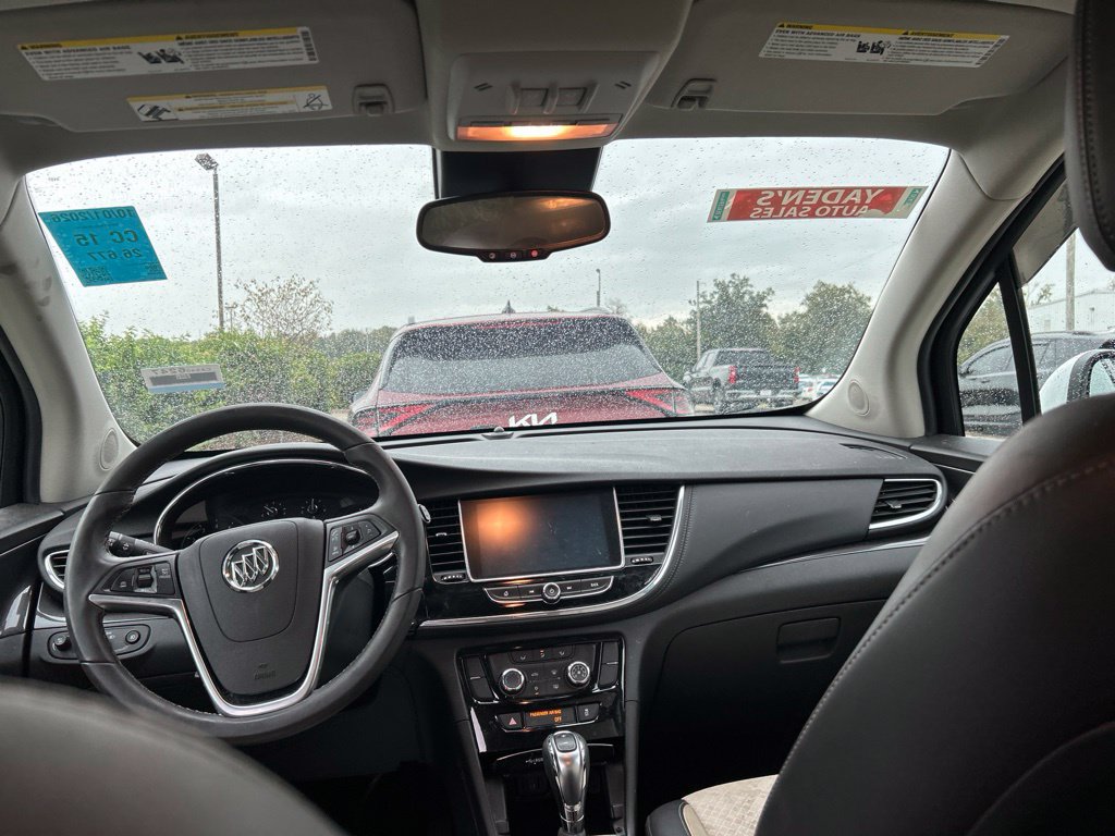 Used 2020 Buick Encore Sport Touring w/ Safety Package AWD/4WD image 5